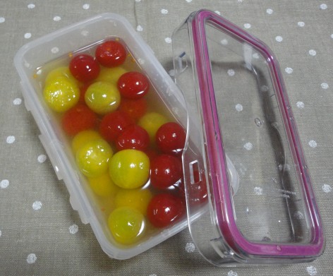 プチトマトの白ワイン煮（タッパー）