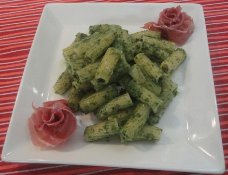 ジェノバソースのリガトーニ