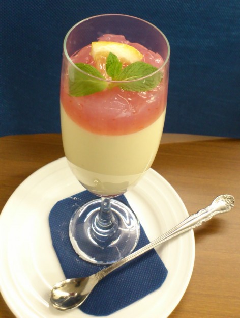 豆腐のレアチーズケーキ