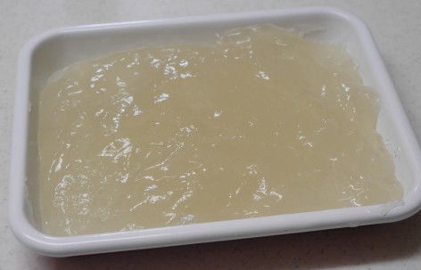 バットに流し入れる