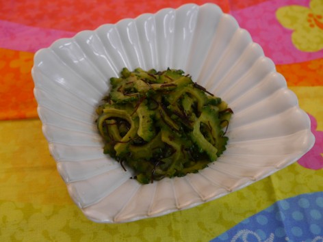 ゴーヤの塩昆布和え